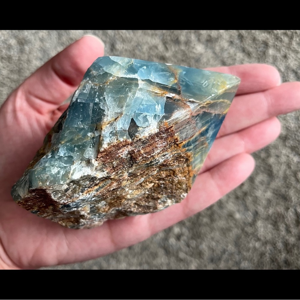 β¨ HP β¨ Lemurian Aquatine Calcite/Brazilian Blue Onyx β¨ Point β¨ - Picture 5 of 13